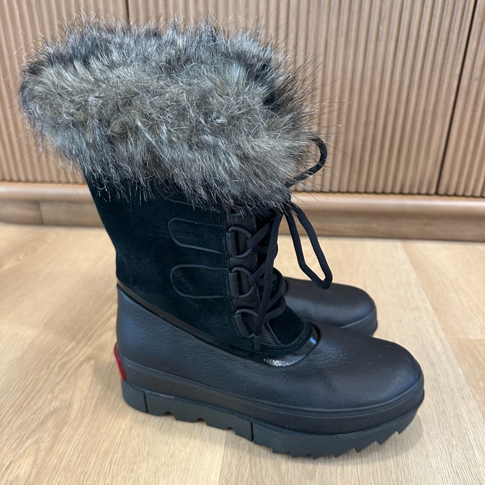 Sorel Women's Joan of Arctic Next Boots size 8.5